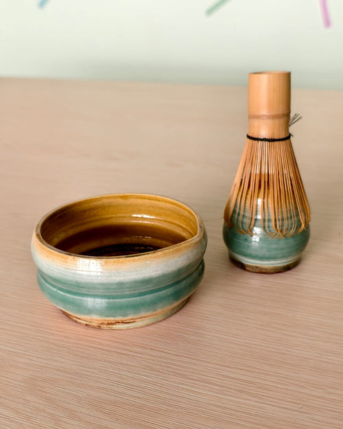 Matcha set Umi  (chawan + kusenaoshi)